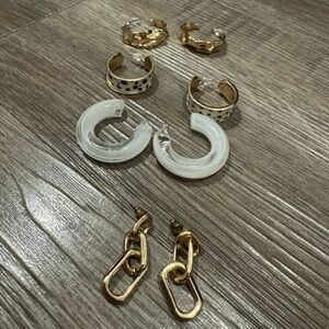 *Never Worn* Set of 4 statement earrings